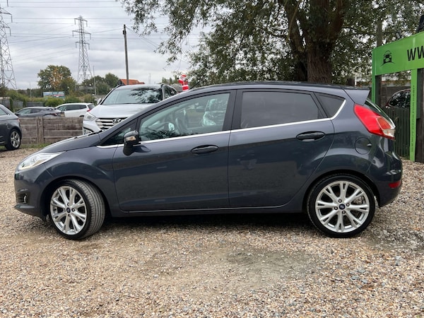 Used Ford Fiesta 2014 for sale - 75760899: Photo 6