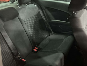 Used Volkswagen Polo 2016 for sale - 77392229: Photo