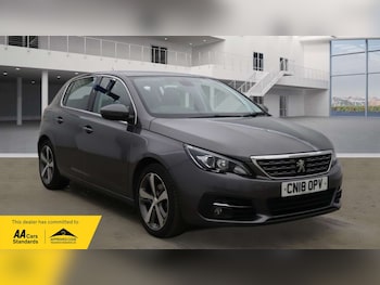 Used Peugeot 308 2018 for sale - 77765763: Photo