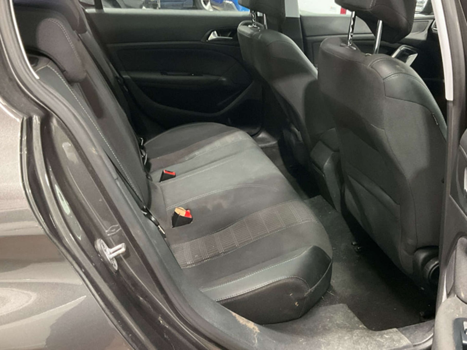 Used Peugeot 308 2018 for sale - 77765763: Photo 4