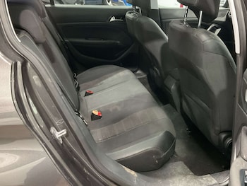 Used Peugeot 308 2018 for sale - 77765763: Photo