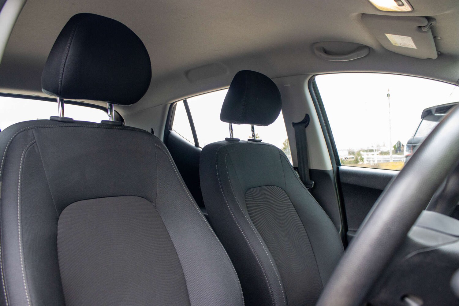 Used Hyundai i10 2017 for sale - 78162679: Photo 13