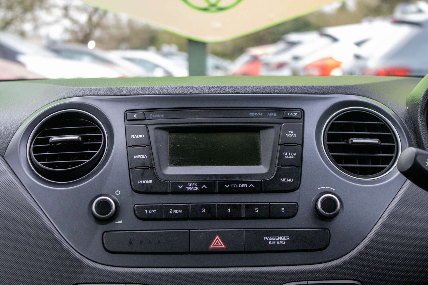 Used Hyundai i10 2017 for sale - 78162679: Photo 43