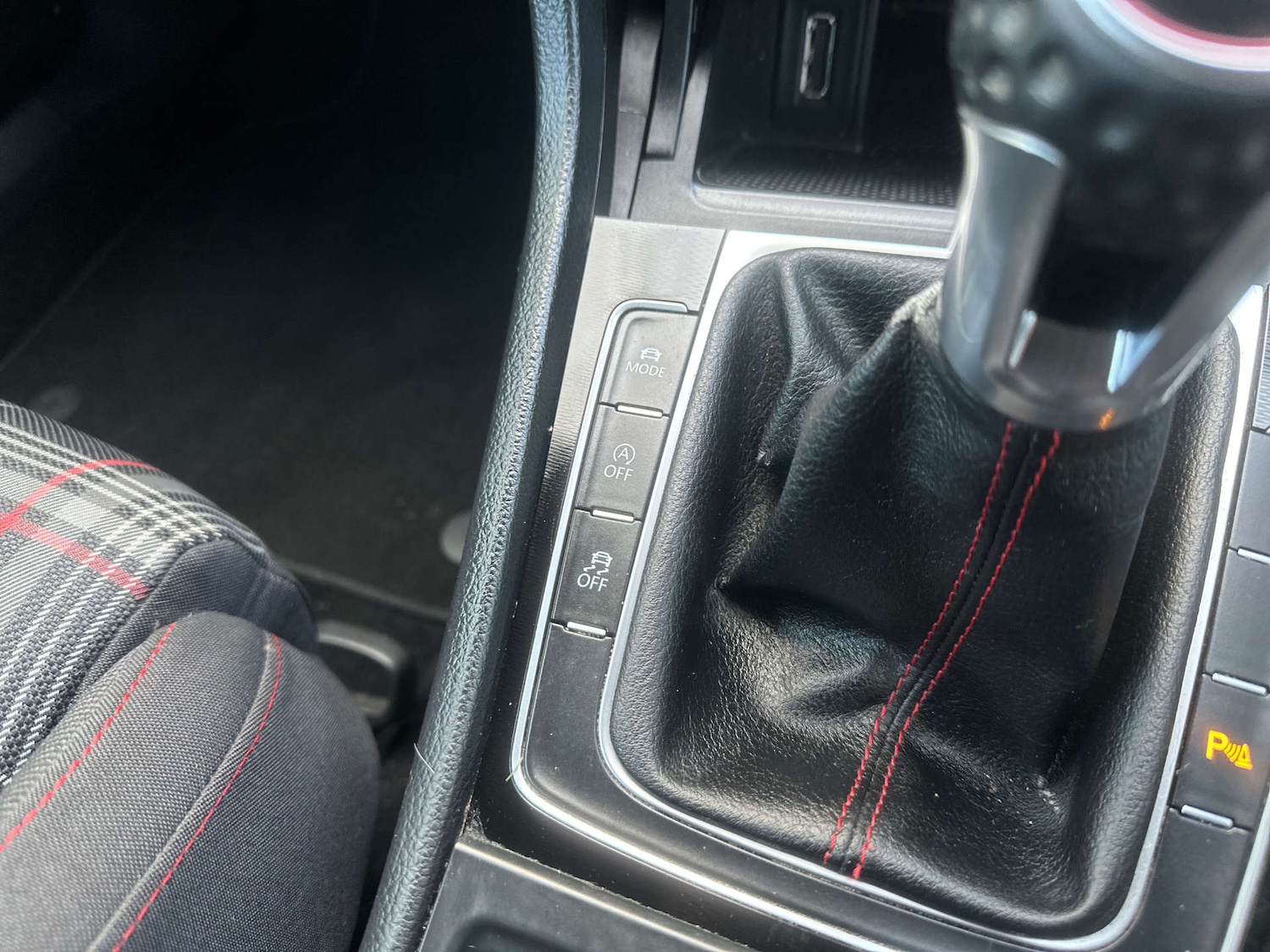 Used Volkswagen Golf 2014 for sale - 77172419: Photo 23