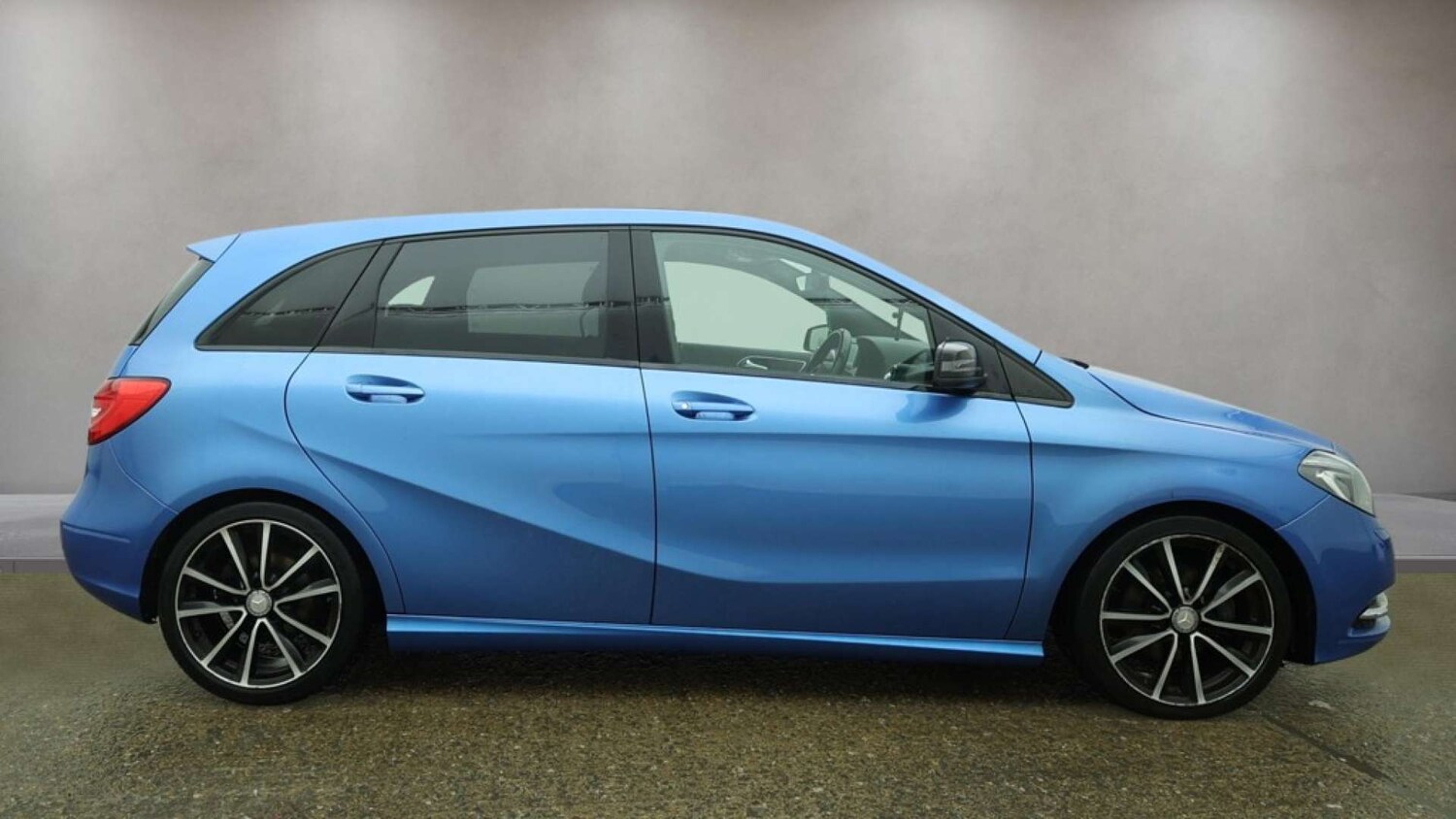 Used Mercedes-Benz B Class 2014 for sale - 77821710: Photo 9