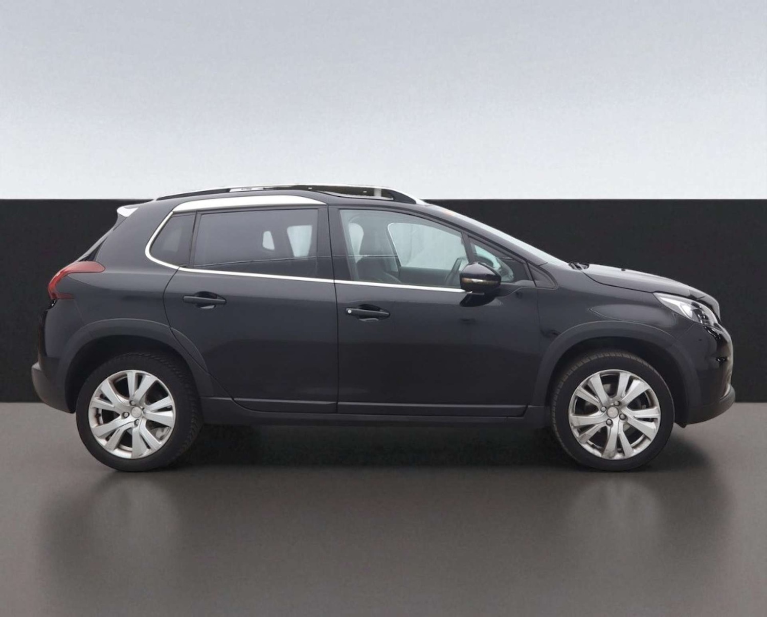 Used Peugeot 2008 2019 for sale - 76391871: Photo 11
