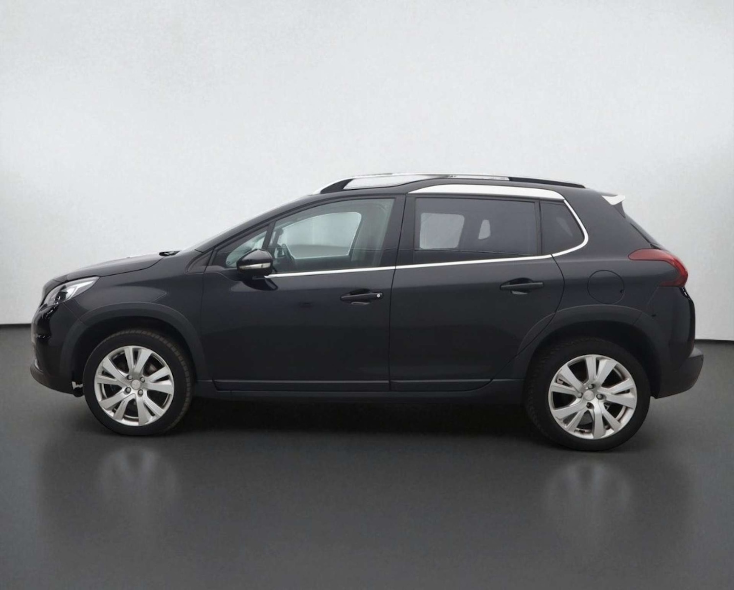 Used Peugeot 2008 2019 for sale - 76391871: Photo 12
