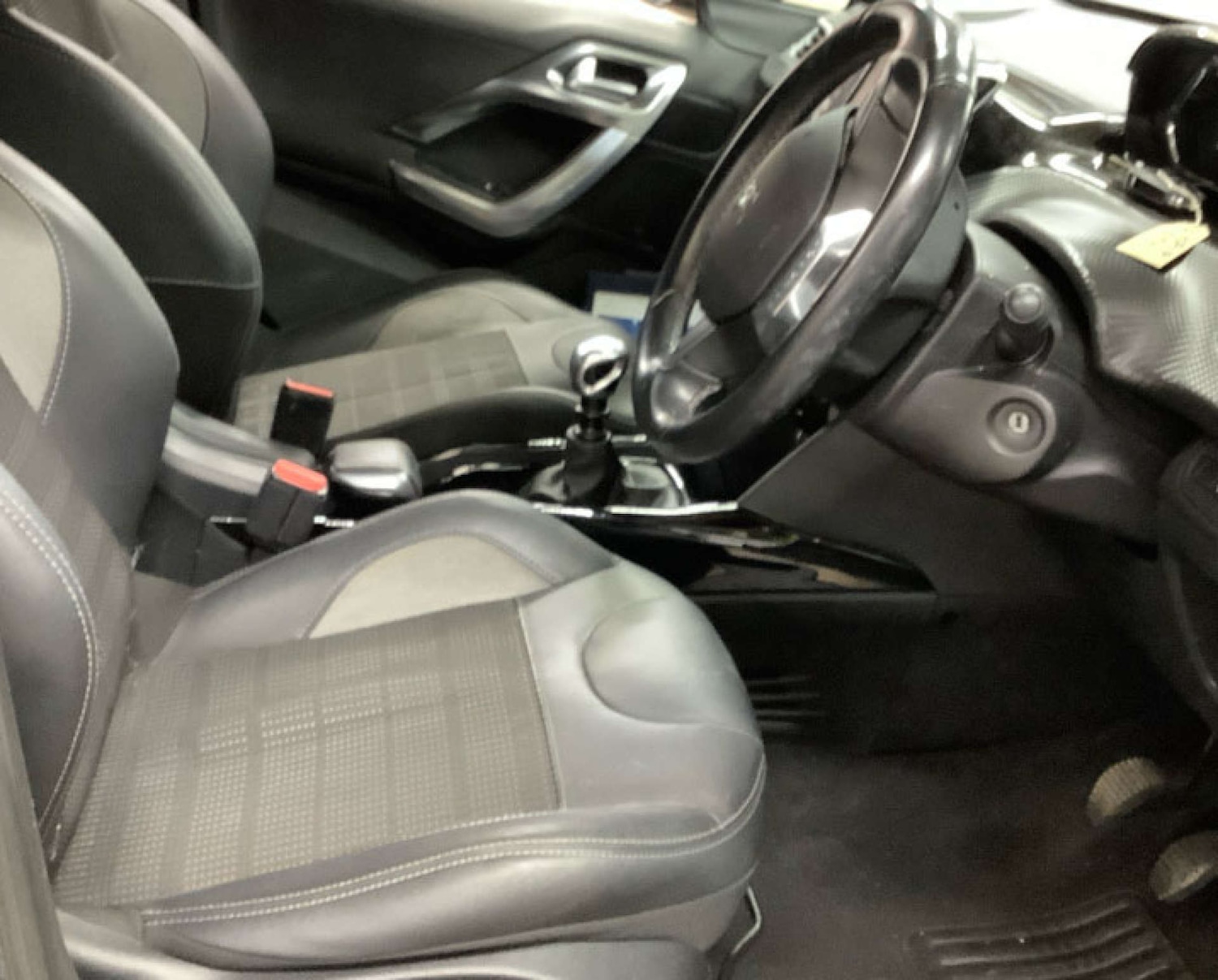 Used Peugeot 2008 2019 for sale - 76391871: Photo 3