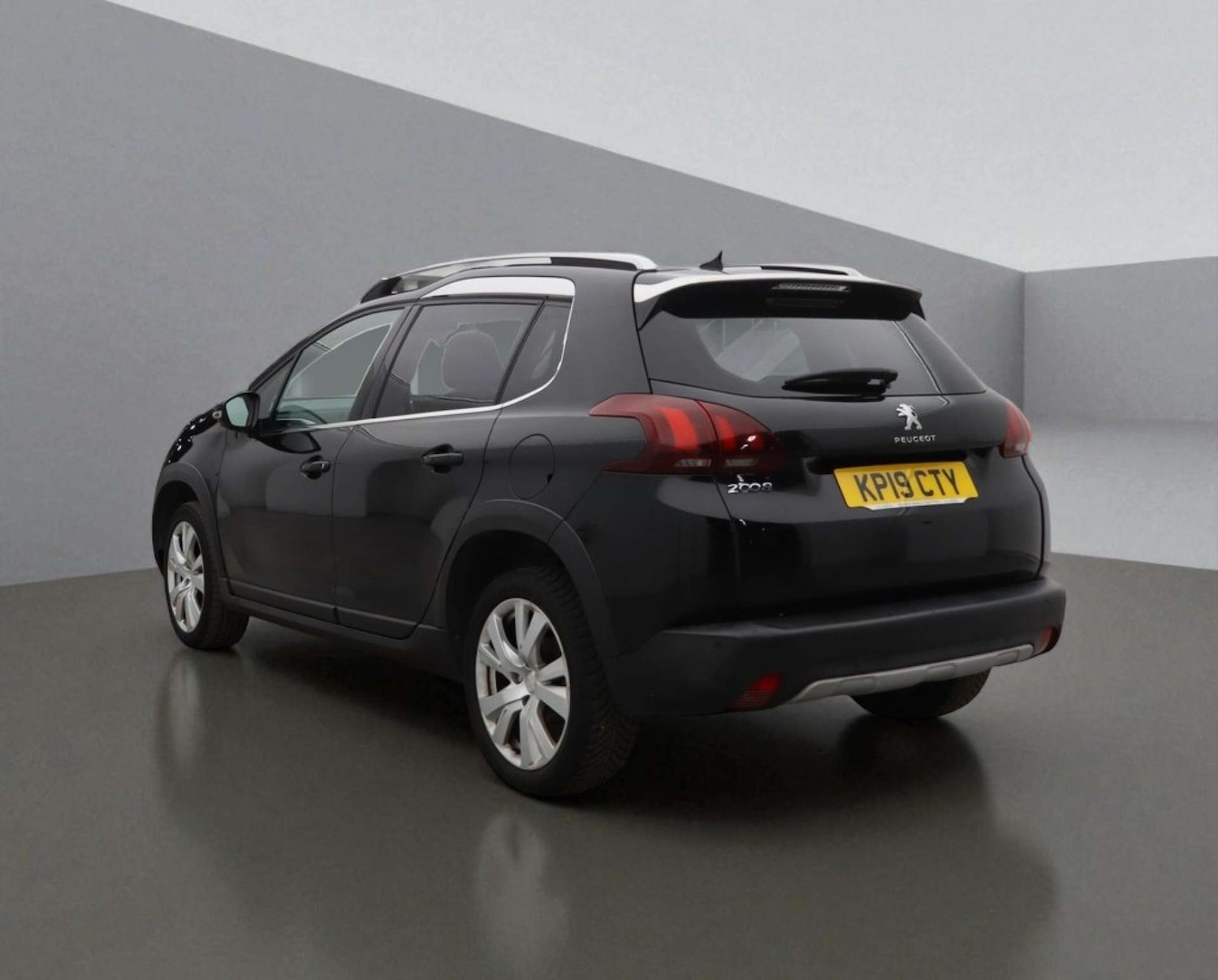 Used Peugeot 2008 2019 for sale - 76391871: Photo 9