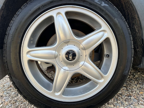 Used MINI Convertible 2010 for sale - 76277956: Photo 10