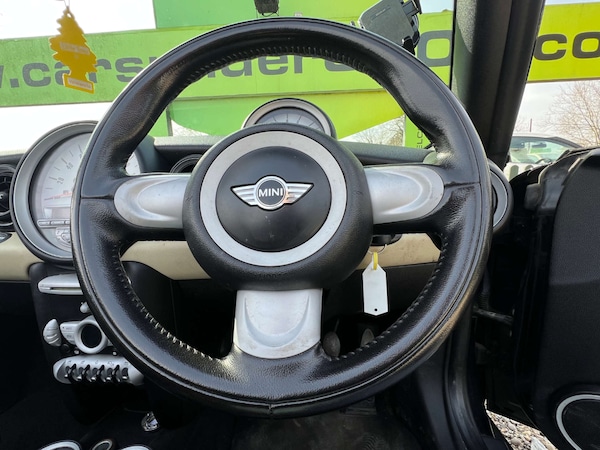 Used MINI Convertible 2010 for sale - 76277956: Photo 20