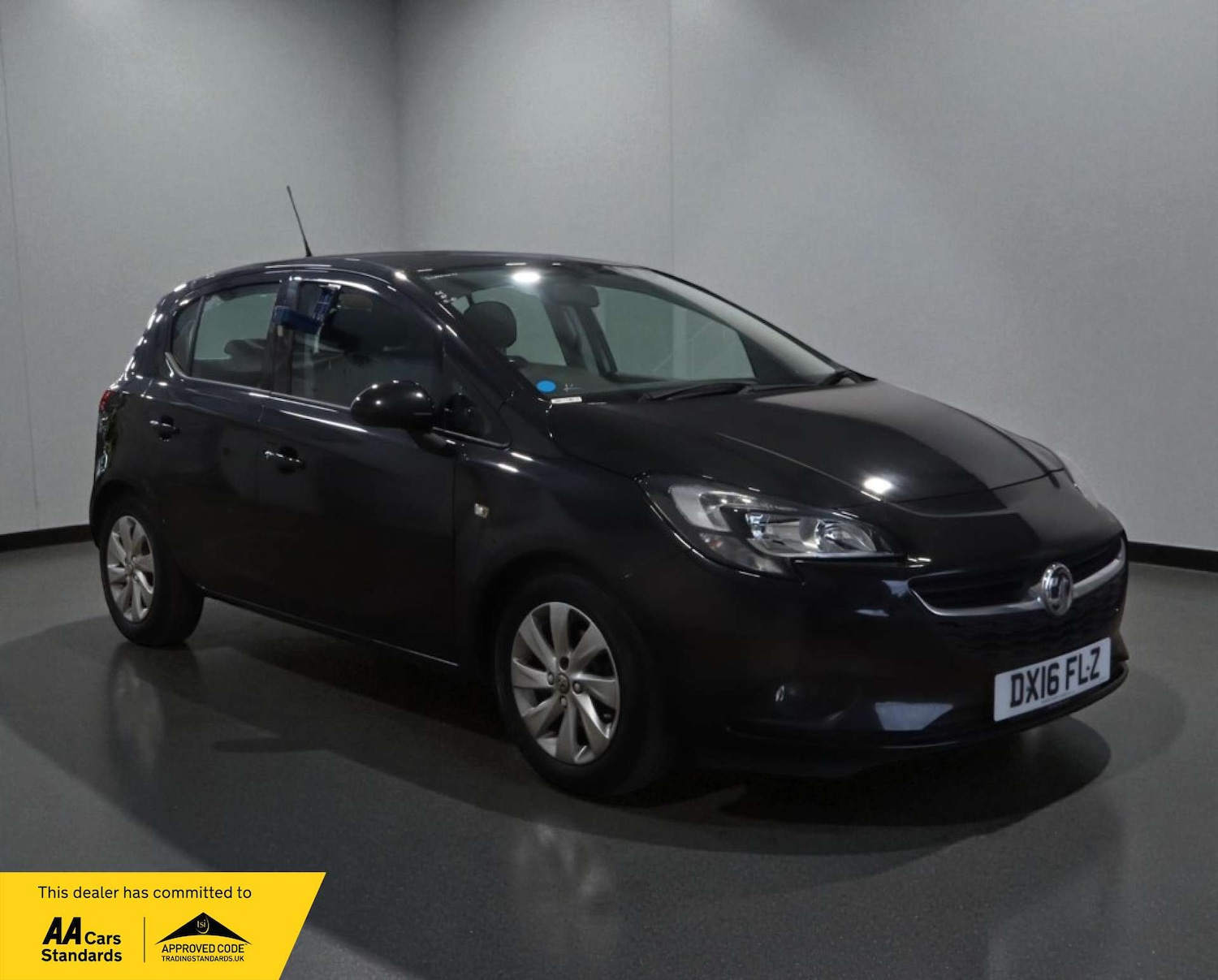 Used Vauxhall Corsa 2016 for sale - 76395548: Photo 1