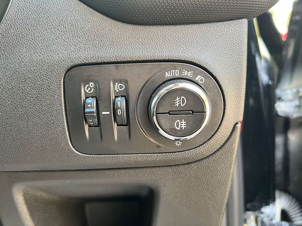 Used Vauxhall Crossland X 2019 for sale - 76177675: Photo 28