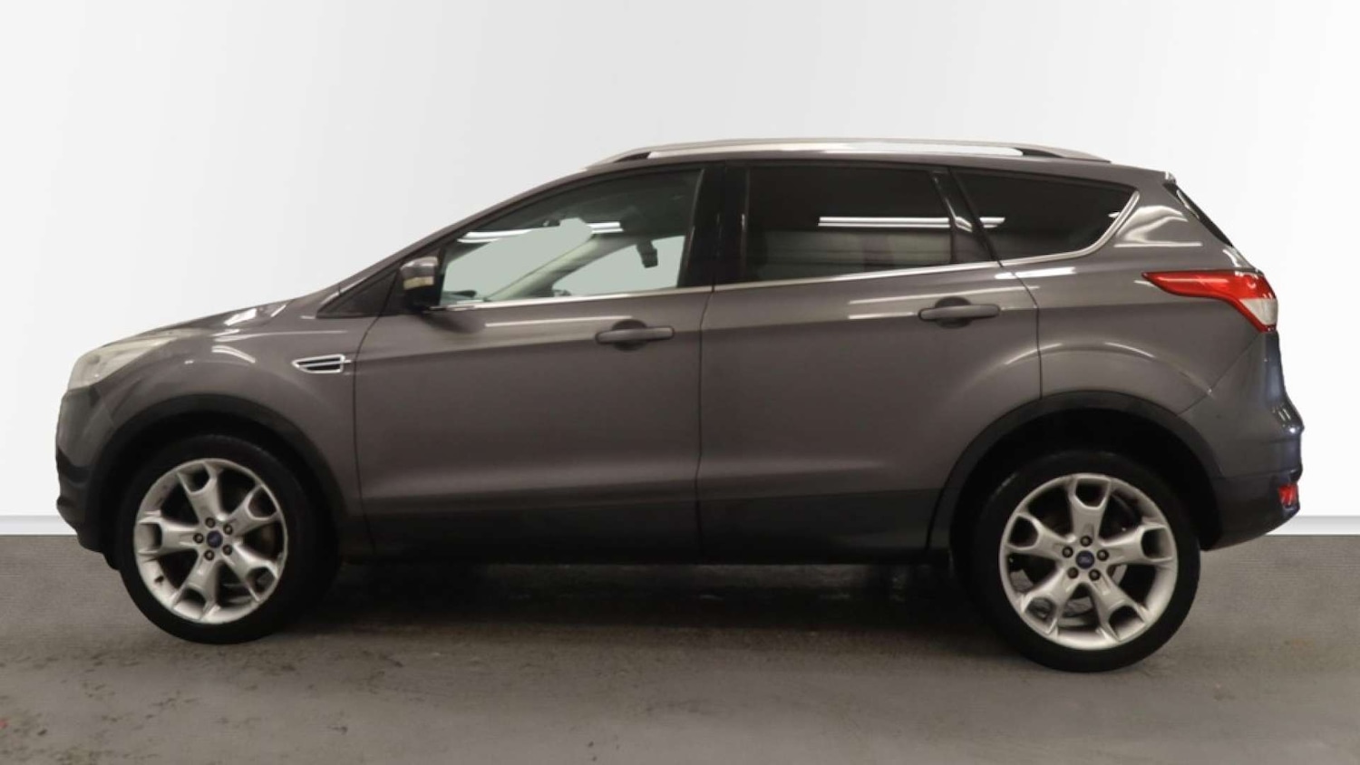 Used Ford Kuga 2014 for sale - 76940185: Photo 13