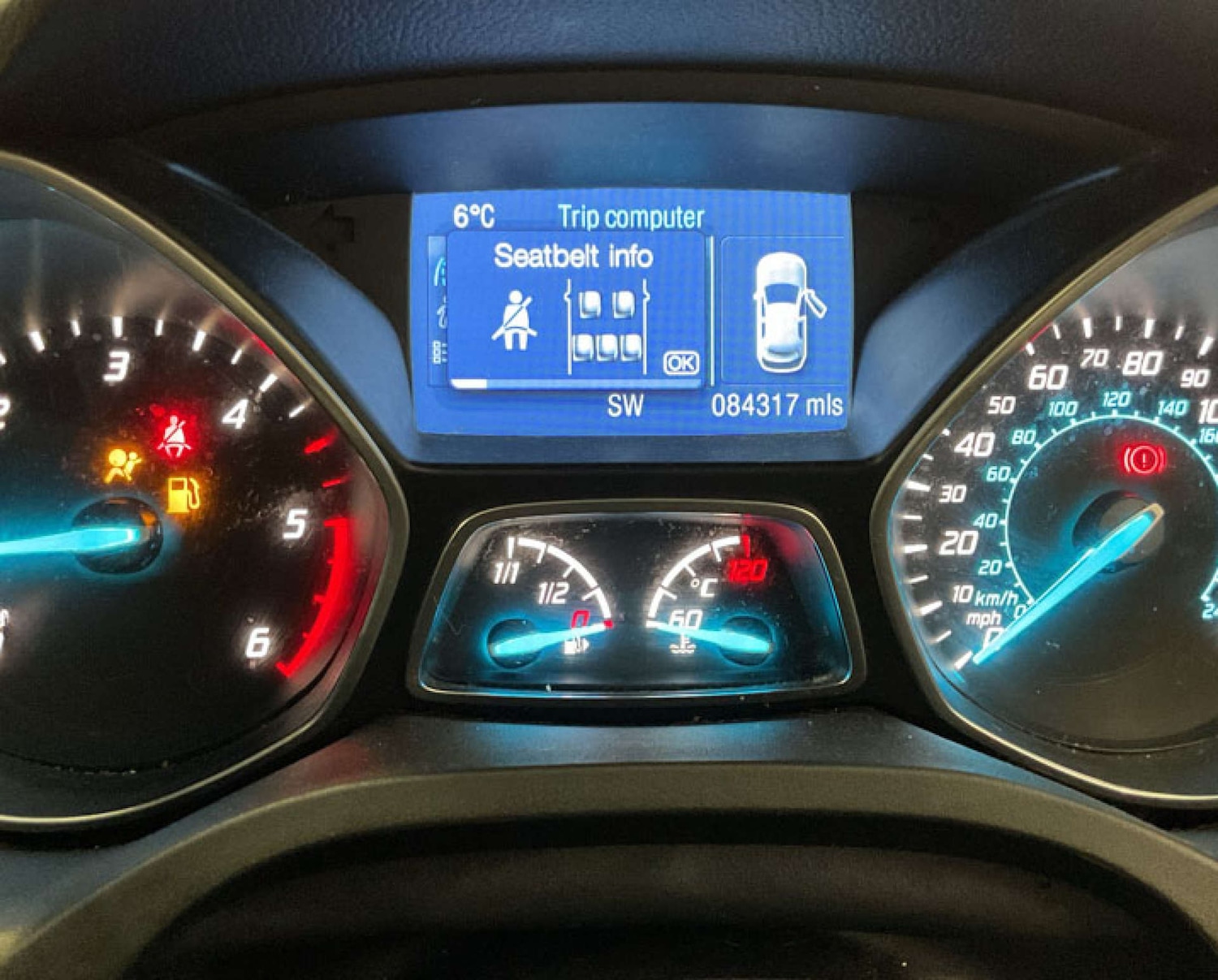 Used Ford Kuga 2014 for sale - 76940185: Photo 6