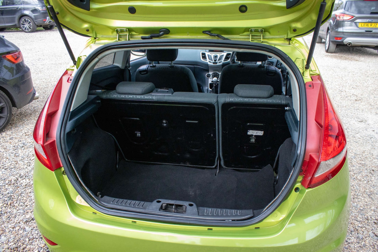 Used Ford Fiesta 2010 for sale - 78201100: Photo 34