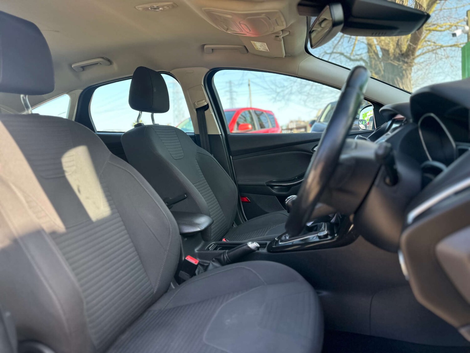 Used Ford Focus 2017 for sale - 77693778: Photo 14