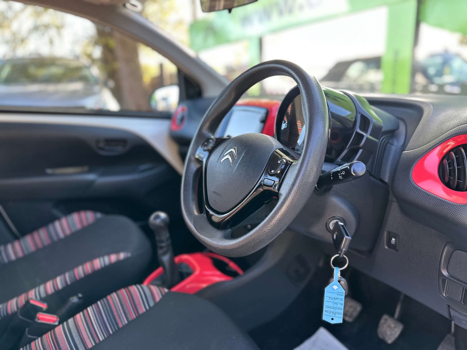 Used Citroen C1 2016 for sale - 76340750: Photo 2