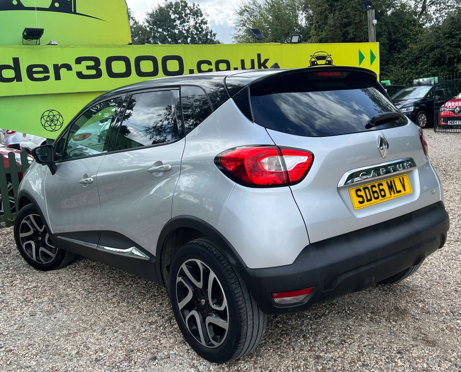 Used Renault Captur 2016 for sale - 75984069: Photo 7