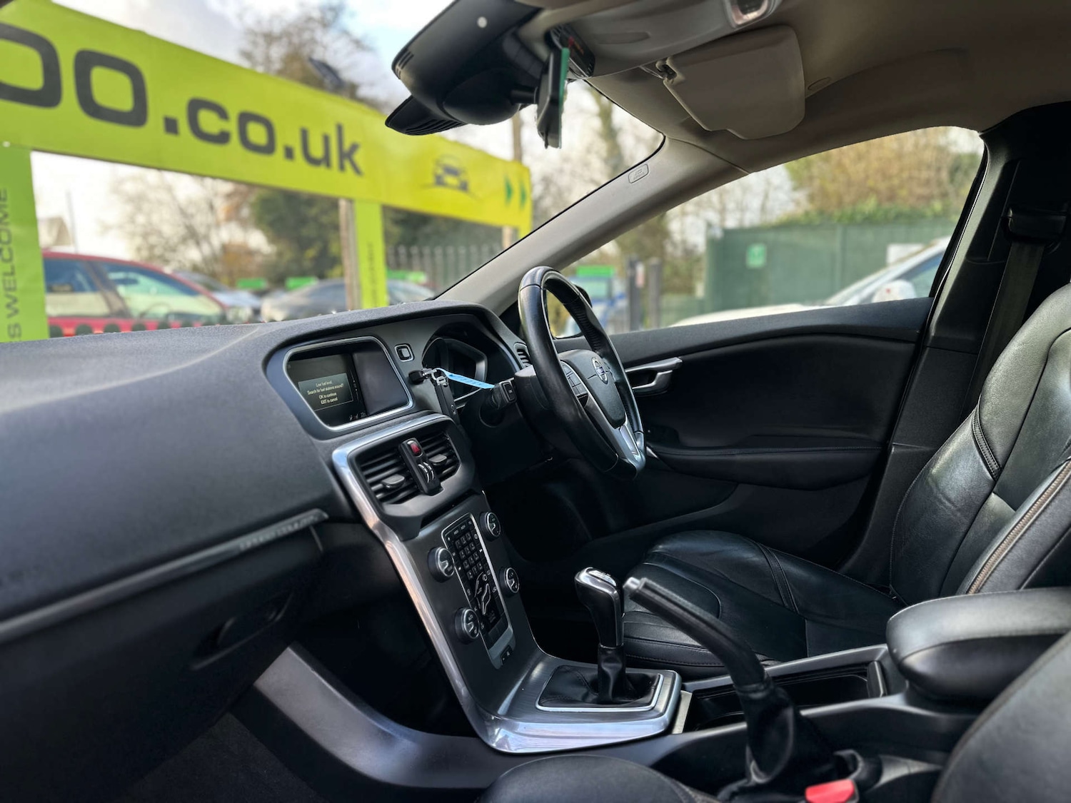 Used Volvo V40 2016 for sale - 77093742: Photo 17