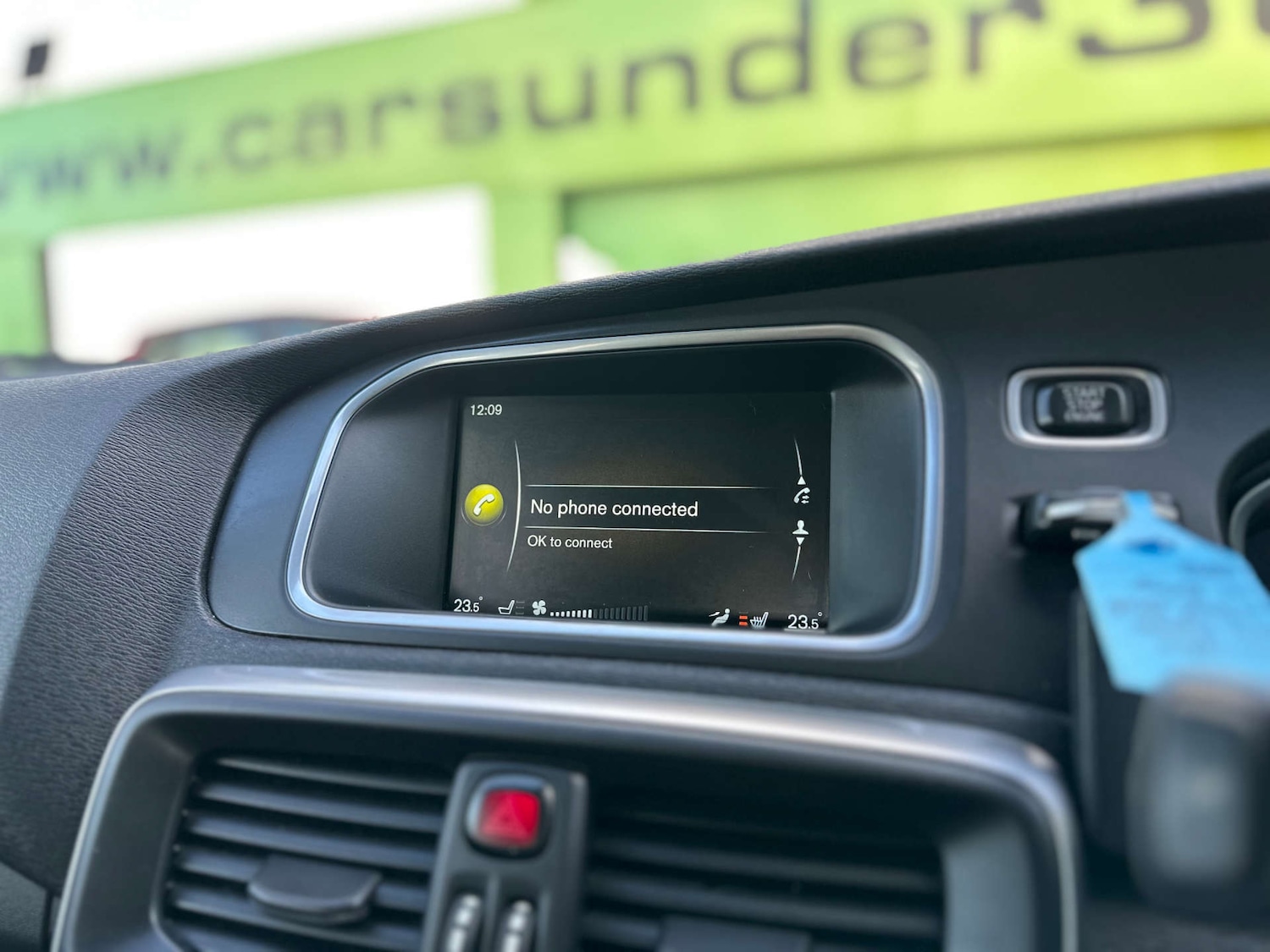 Used Volvo V40 2016 for sale - 77093742: Photo 18