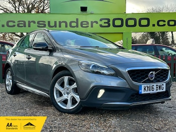 2016 - D2 [120] Cross Country Lux Nav 5dr