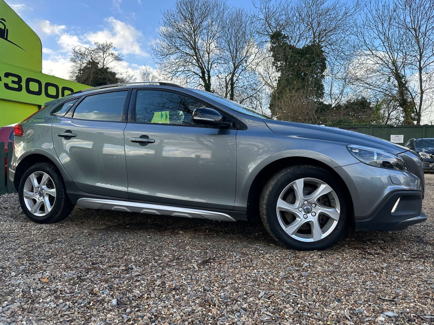 Used Volvo V40 2016 for sale - 77093742: Photo 5