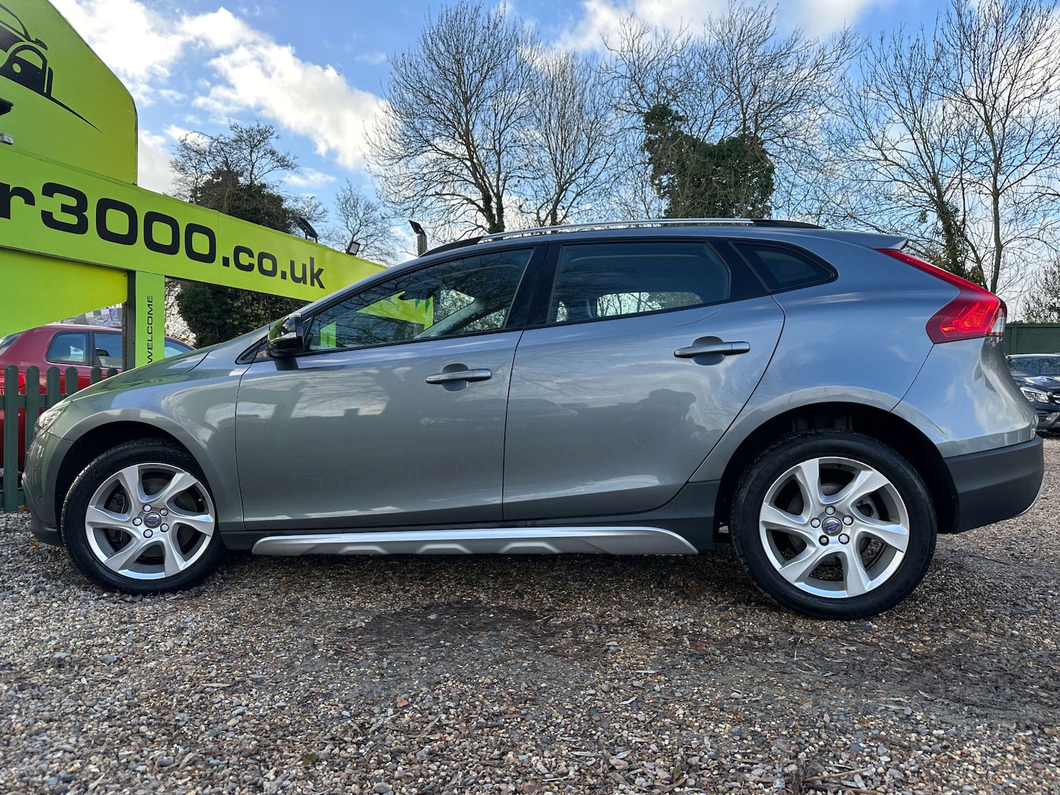 Used Volvo V40 2016 for sale - 77093742: Photo 8