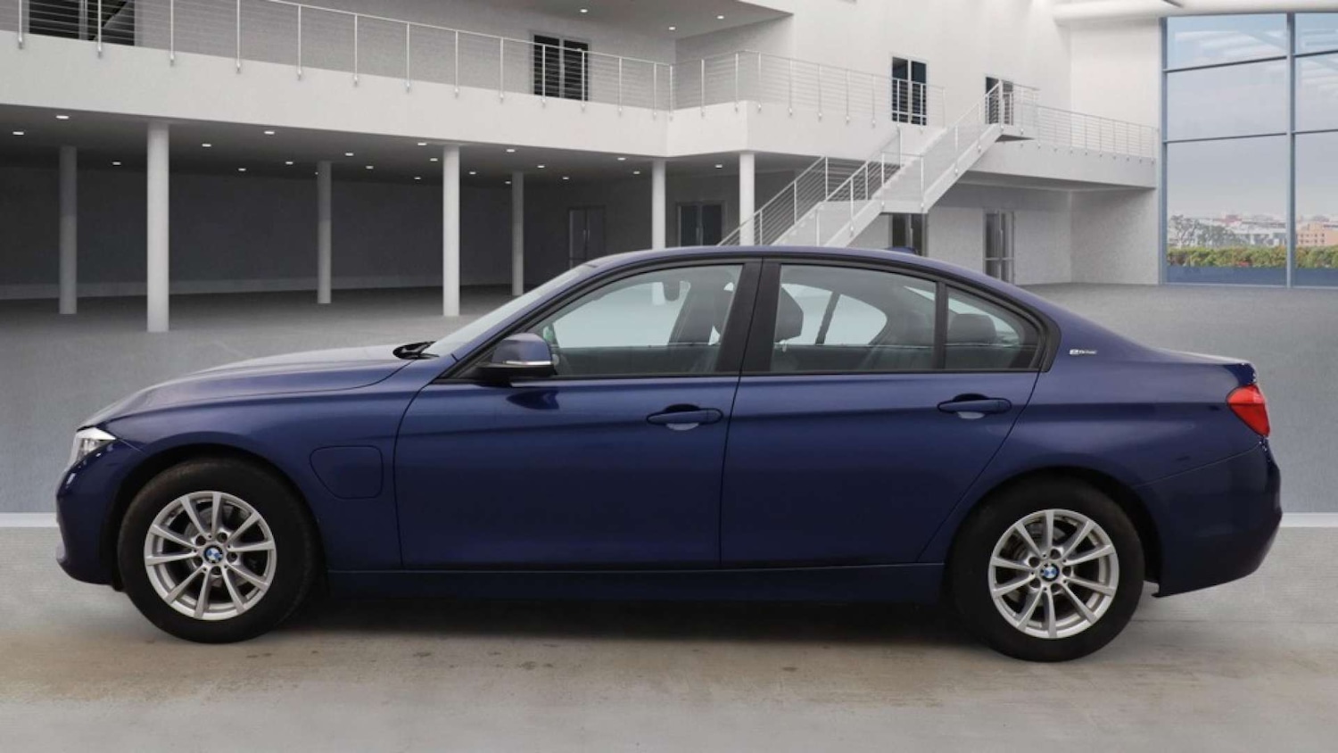 Used BMW 3 Series 2016 for sale - 77765753: Photo 10
