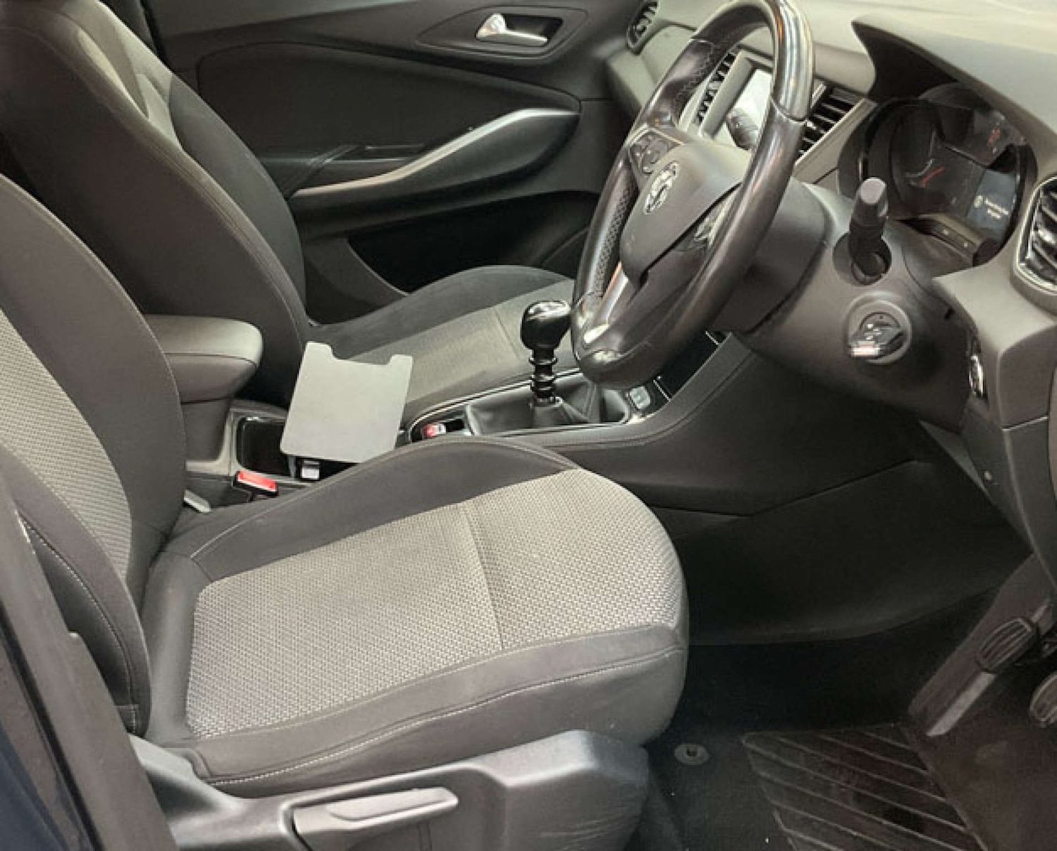 Used Vauxhall Grandland X 2018 for sale - 76490358: Photo 3