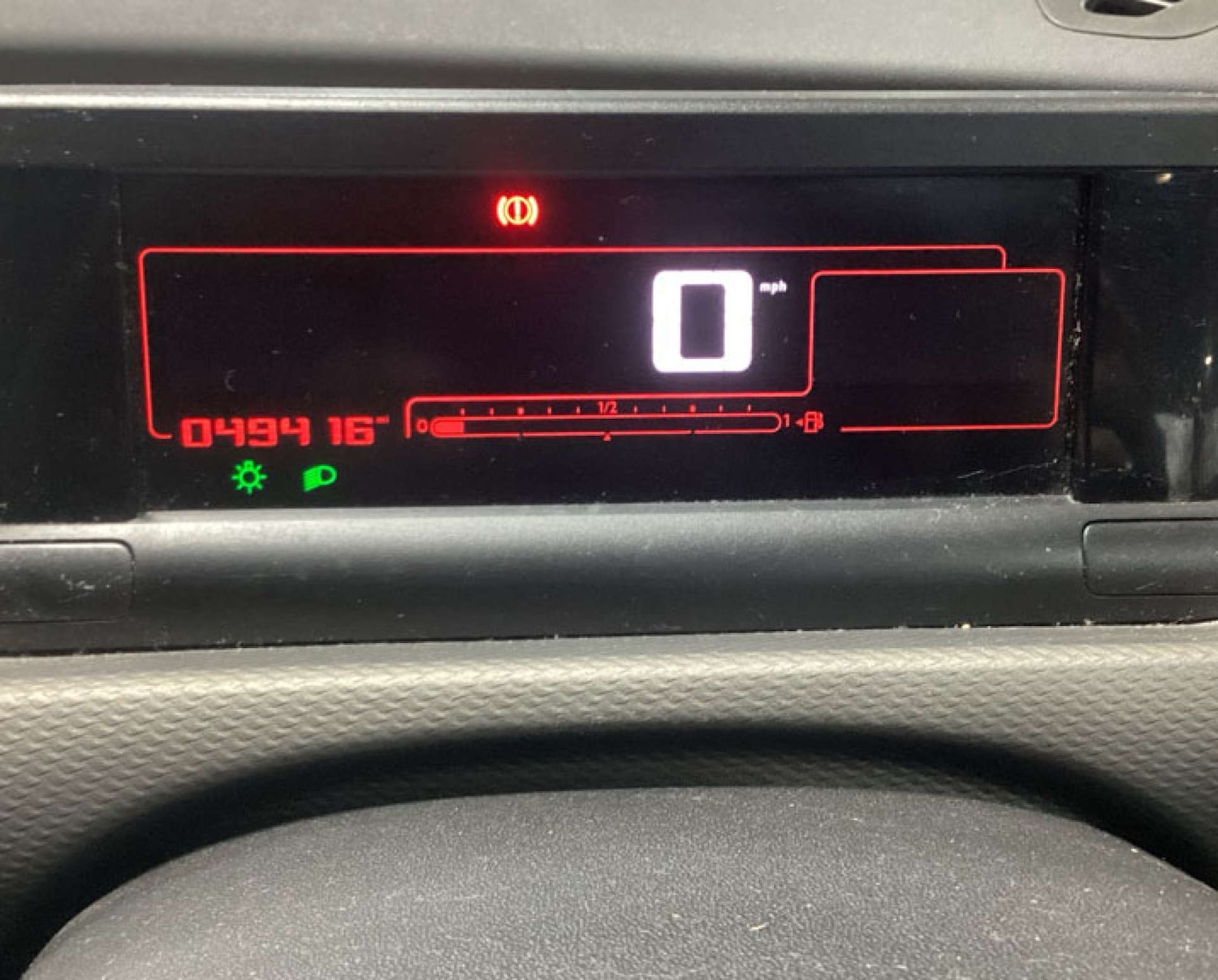 Used Citroen C4 Cactus 2015 for sale - 77482407: Photo 7