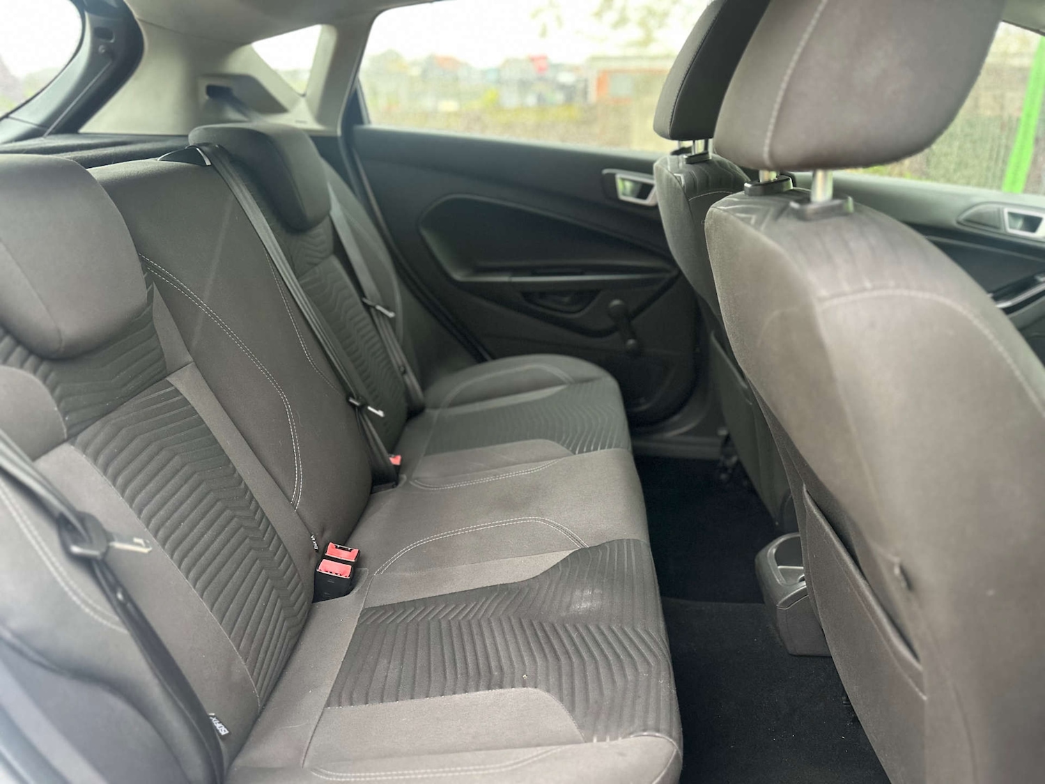 Used Ford Fiesta 2015 for sale - 76565658: Photo 10