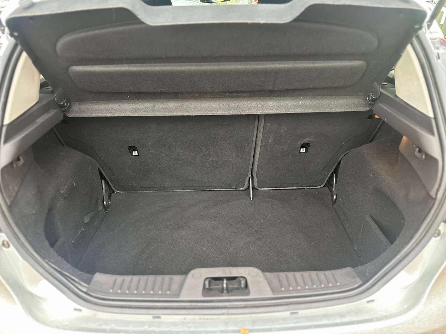 Used Ford Fiesta 2015 for sale - 76565658: Photo 14