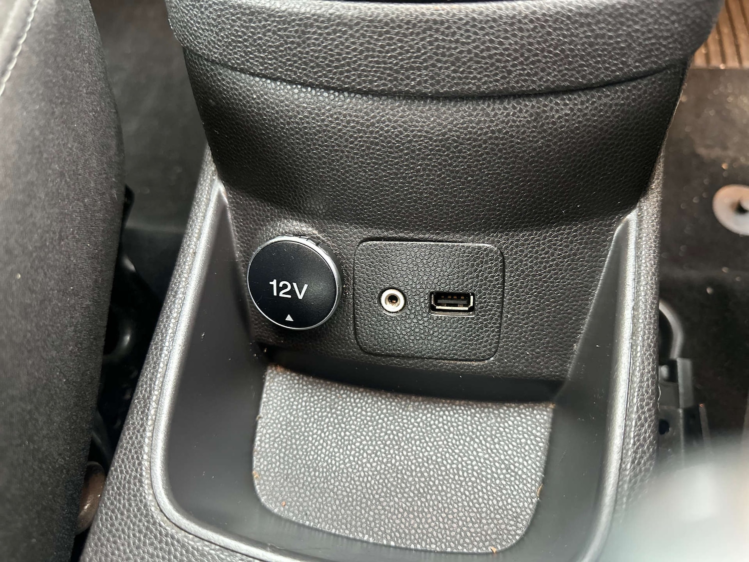 Used Ford Fiesta 2015 for sale - 76565658: Photo 24