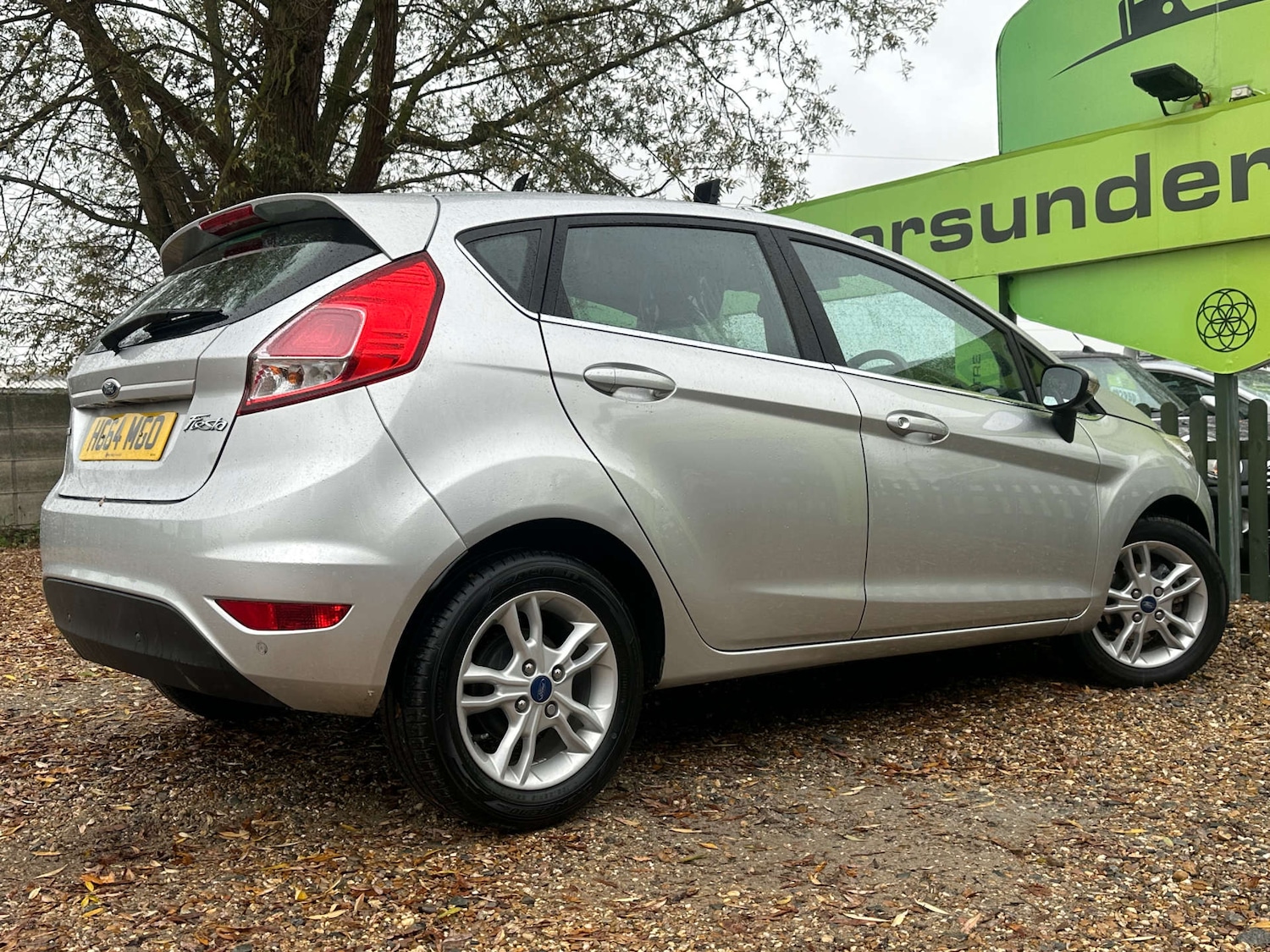 Used Ford Fiesta 2015 for sale - 76565658: Photo 6