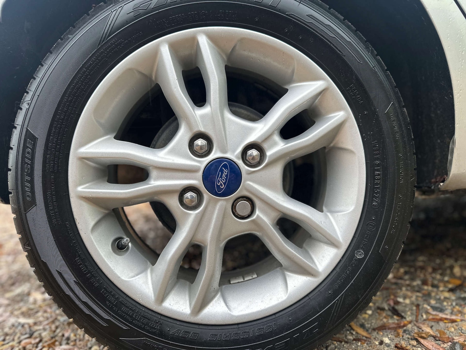 Used Ford Fiesta 2015 for sale - 76565658: Photo 9