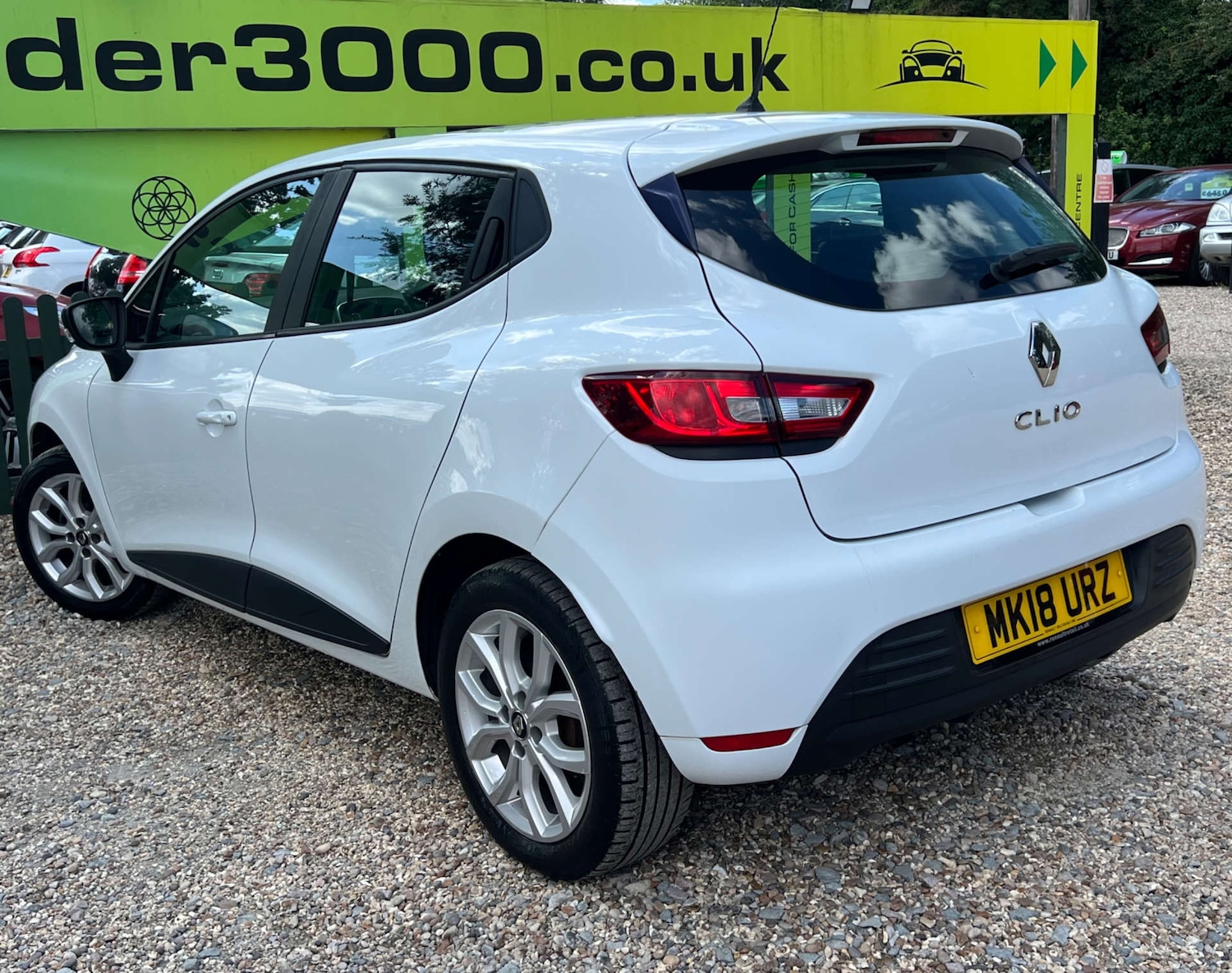 Used Renault Clio 2018 for sale - 76046397: Photo 8