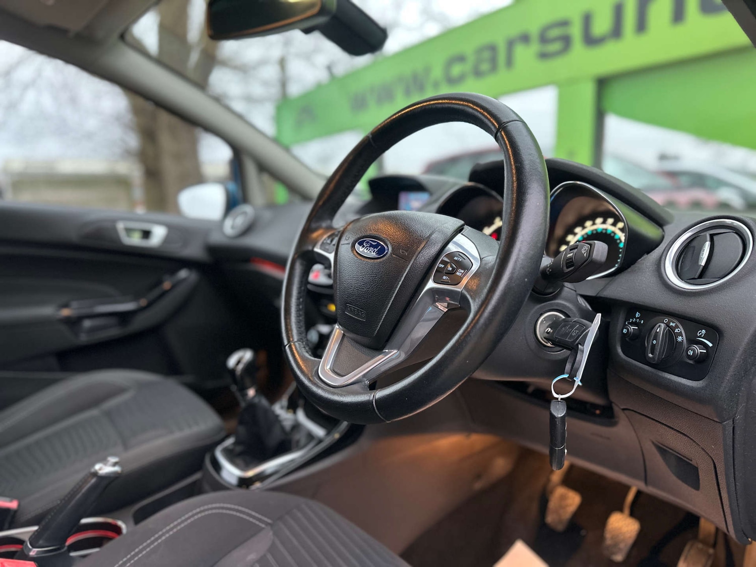 Used Ford Fiesta 2013 for sale - 77058497: Photo 2