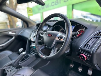 Used Ford Focus 2014 for sale - 77449532: Photo