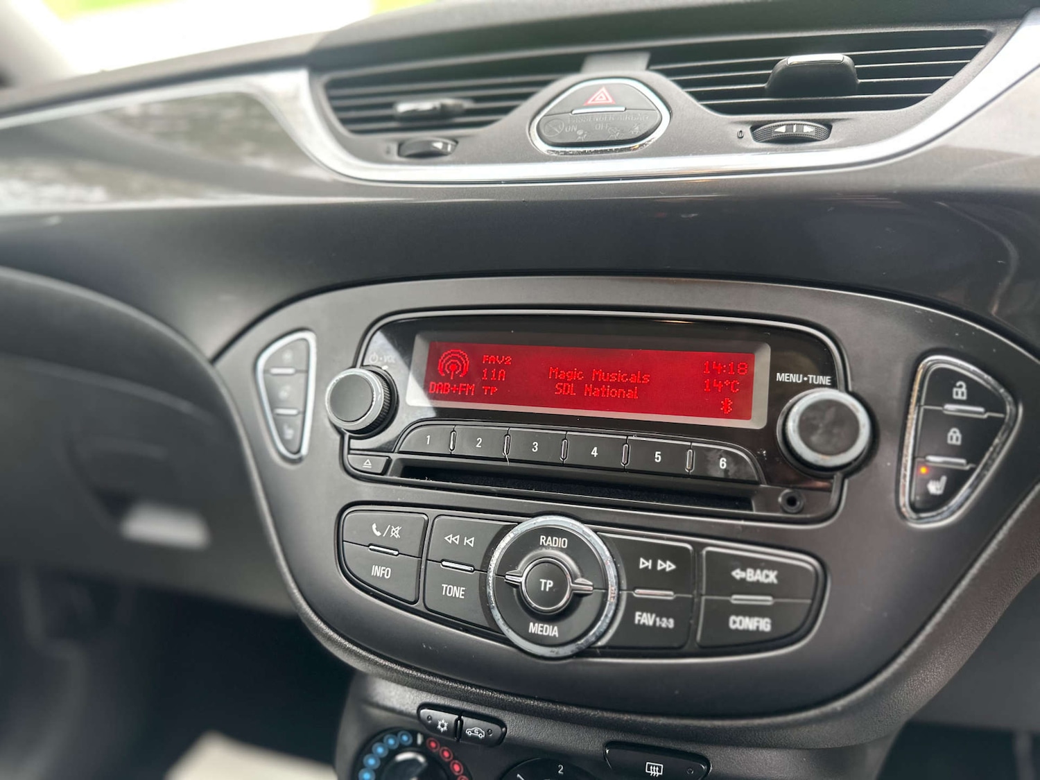 Used Vauxhall Corsa 2016 for sale - 76892268: Photo 15