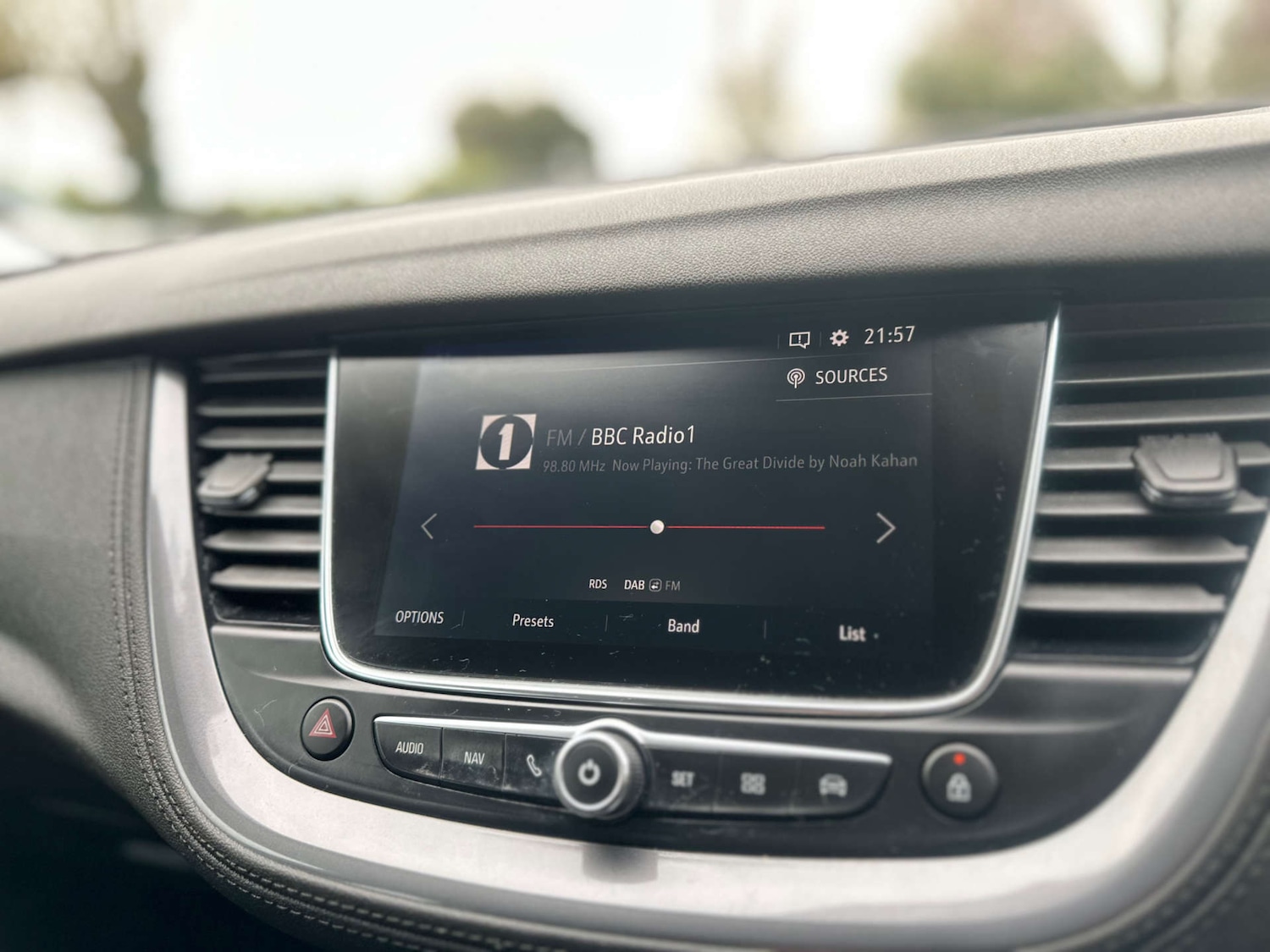 Used Vauxhall Grandland X 2018 for sale - 78162672: Photo 16