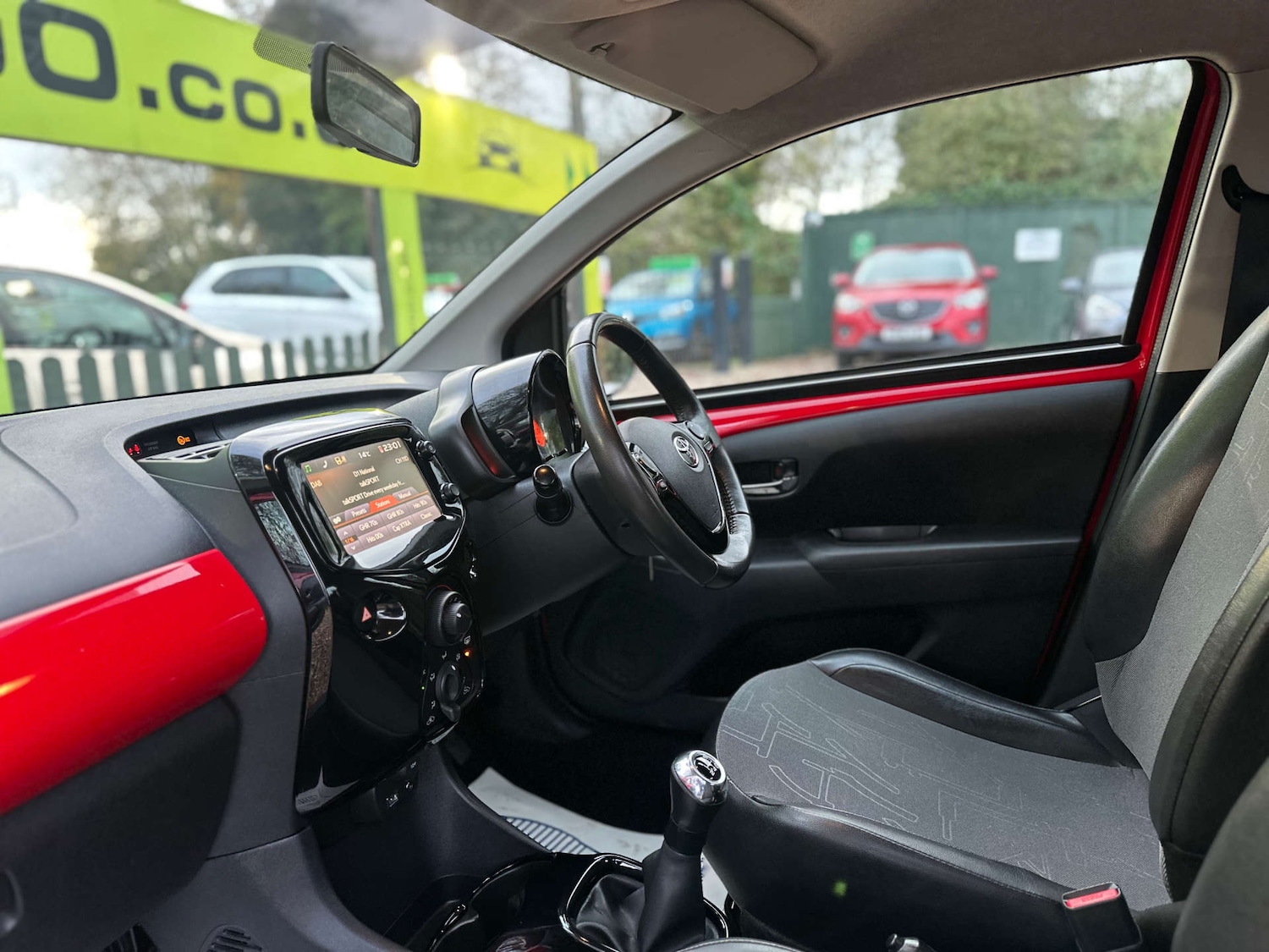 Used Toyota AYGO 2014 for sale - 76577478: Photo 16