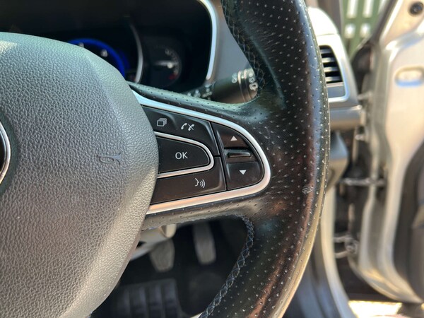 Used Renault Megane 2017 for sale - 74900035: Photo 30