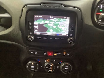 Used Jeep Renegade 2015 for sale - 77933958: Photo