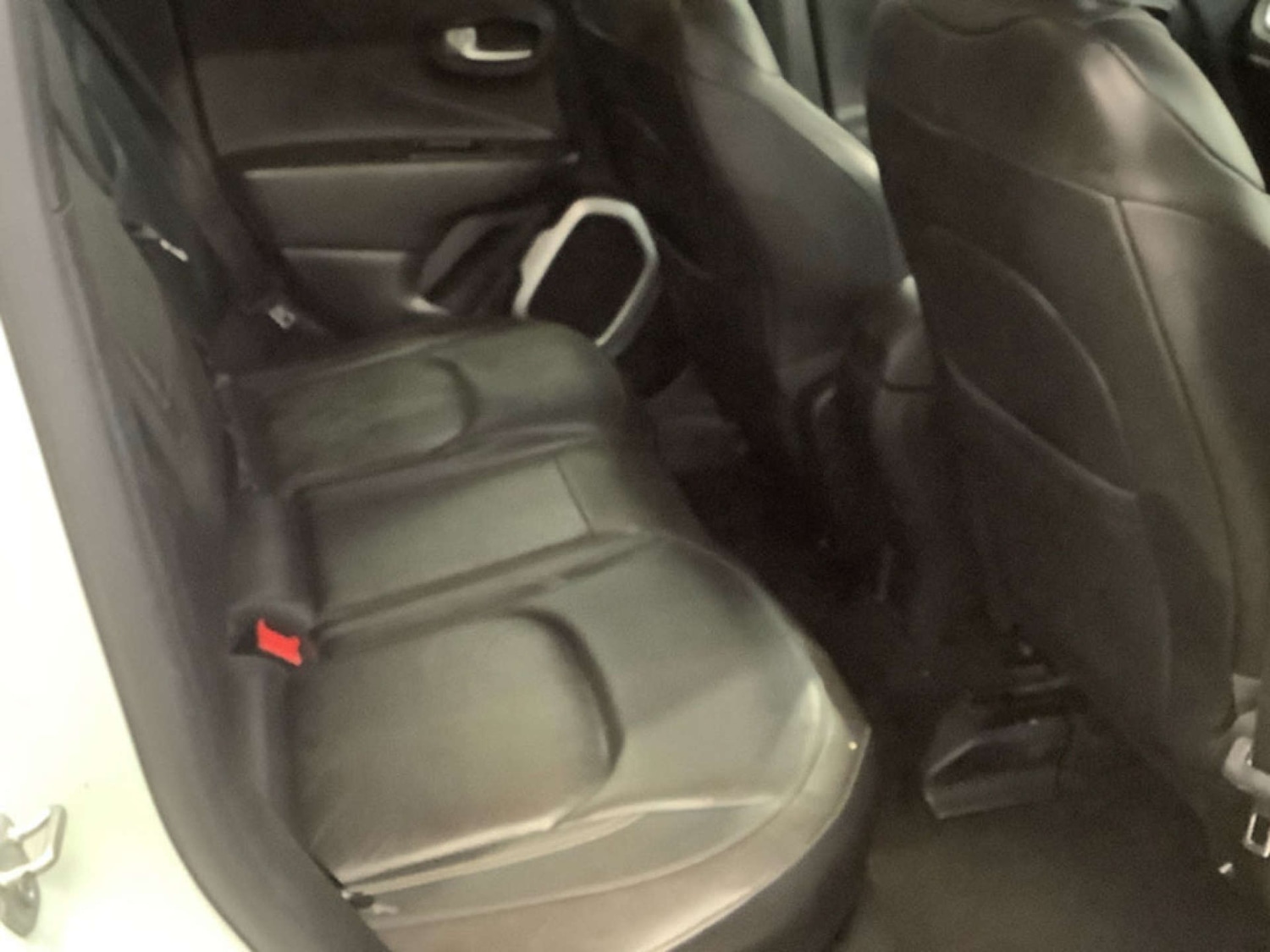 Used Jeep Renegade 2015 for sale - 77933958: Photo 4