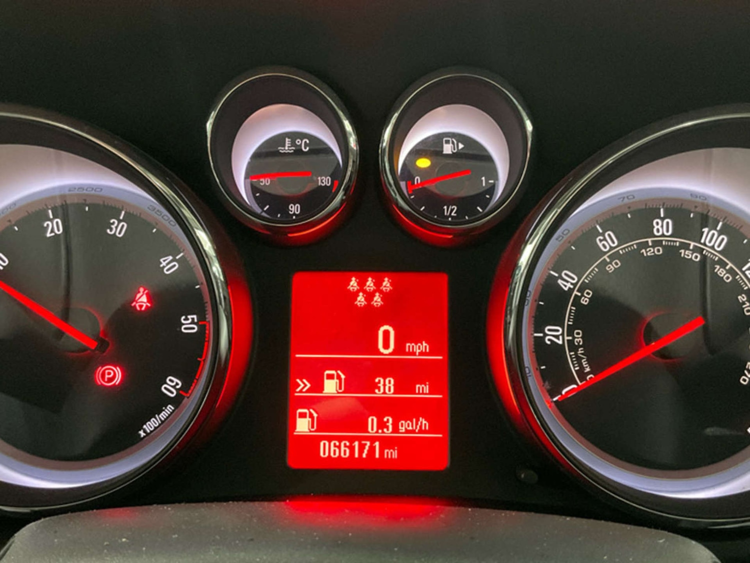 Used Vauxhall Zafira 2016 for sale - 77765840: Photo 8