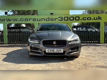 Used Jaguar XE 2018 for sale - 79459675: Photo