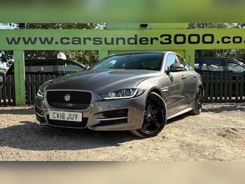 Used Jaguar XE 2018 for sale - 79459675: Photo