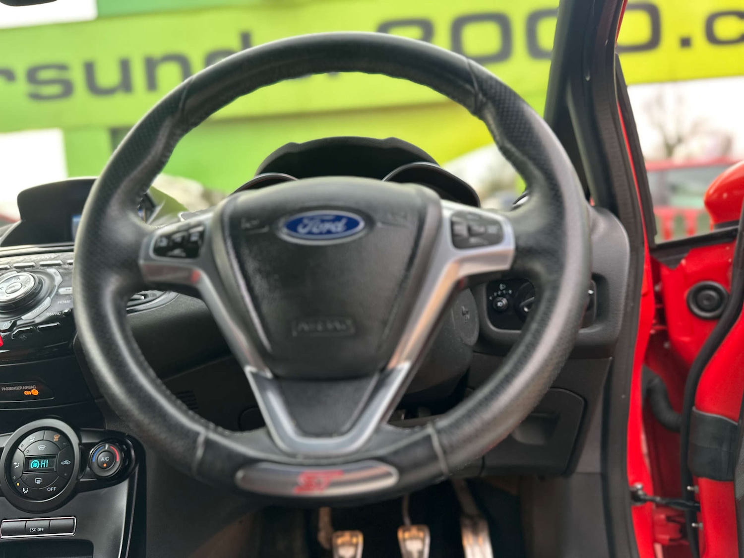 Used Ford Fiesta 2014 for sale - 77195892: Photo 34