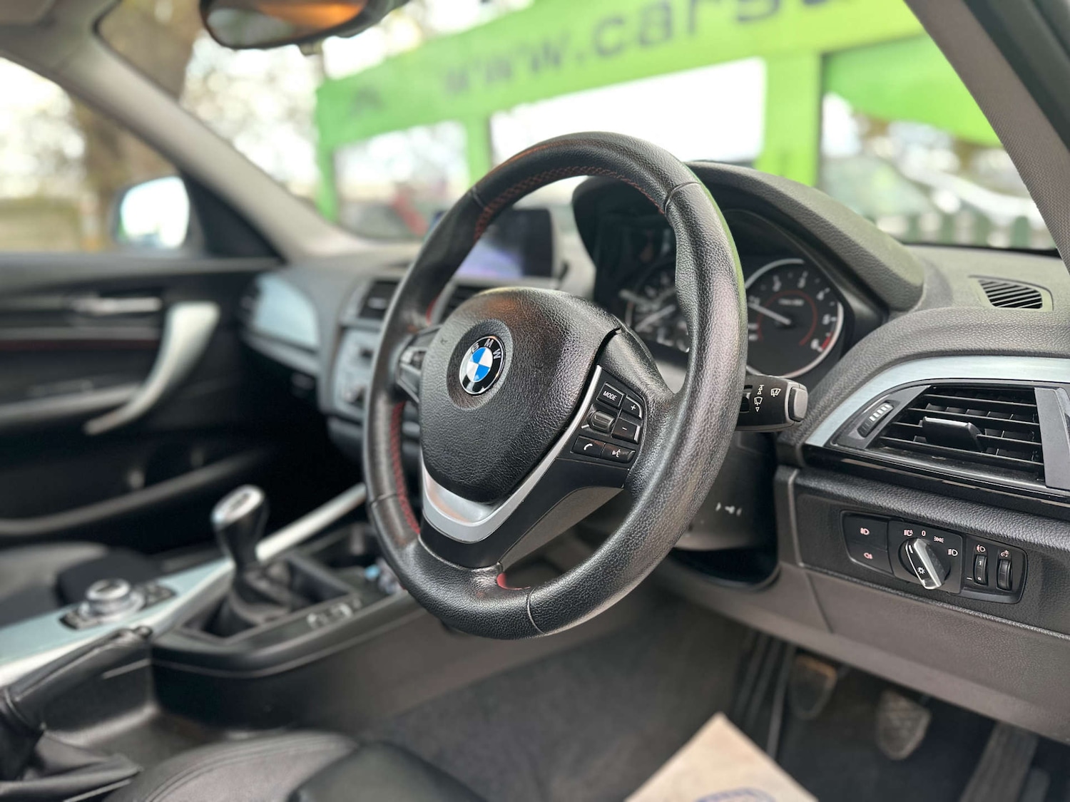 Used BMW 1 Series 2014 for sale - 76941038: Photo 2